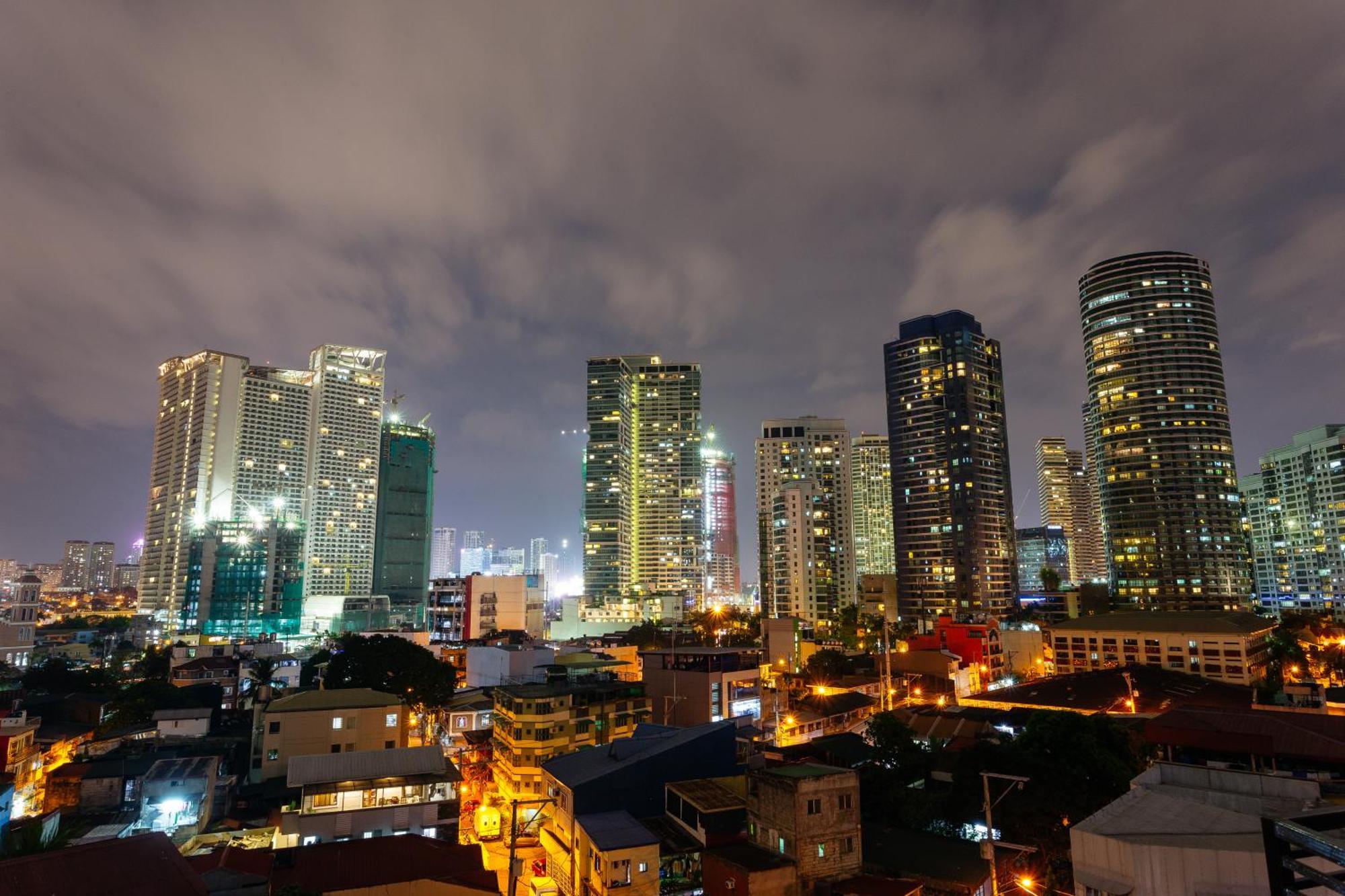 Nest Nano Suites Poblacion - Makati Makati City Exterior foto